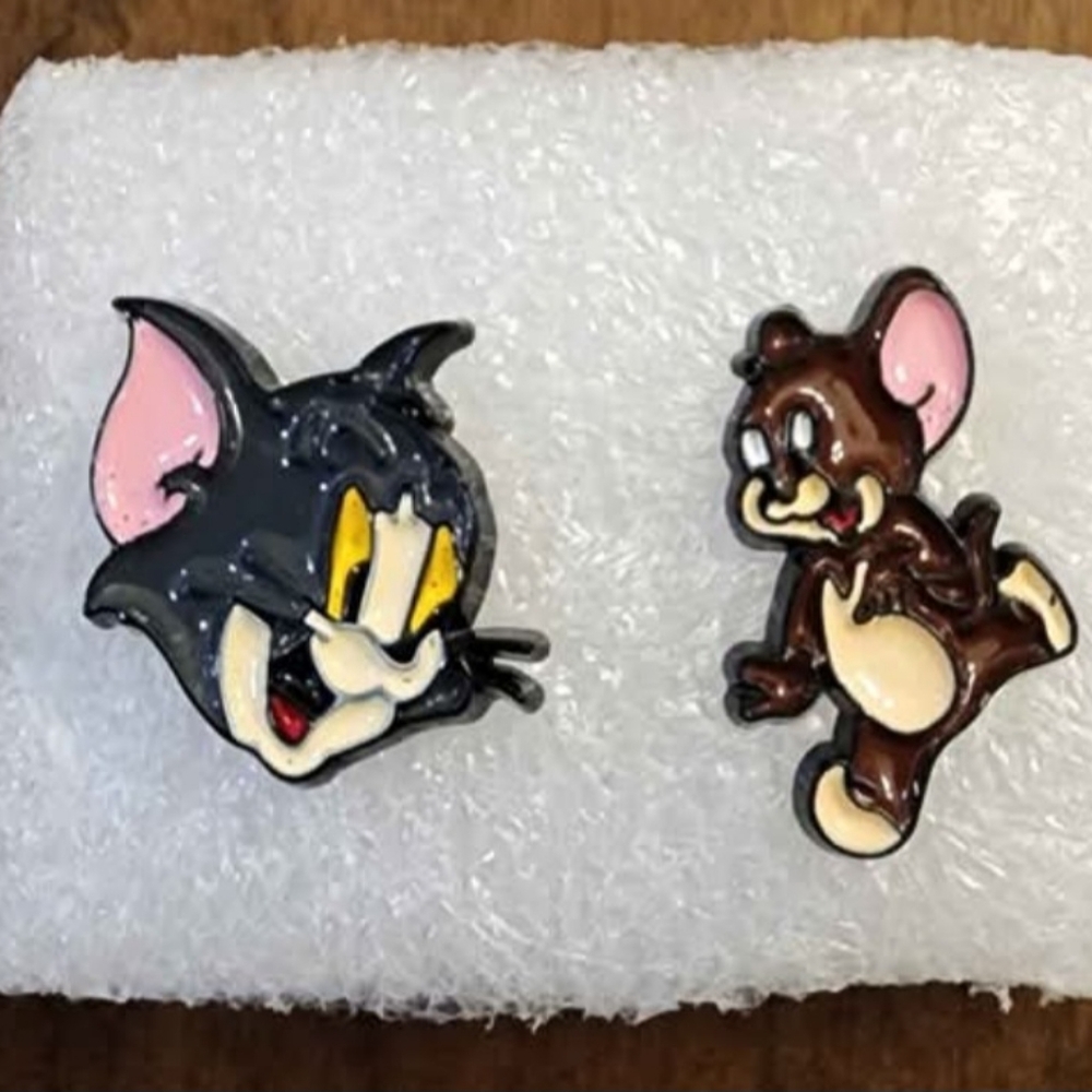 NEW Tom & Jerry post earrings